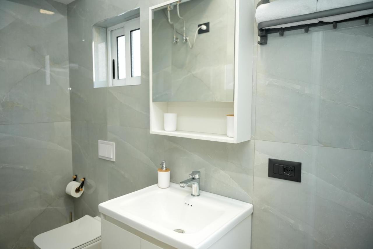Bougainvilla Apartments Tirana Kültér fotó