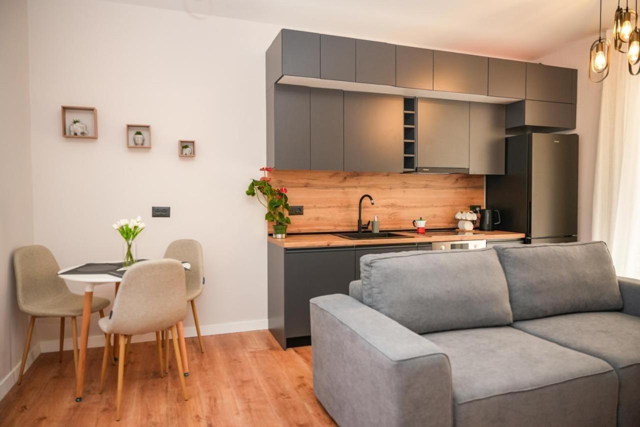Bougainvilla Apartments Tirana Kültér fotó